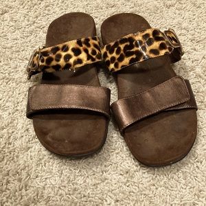 Vionic size 8 sandals